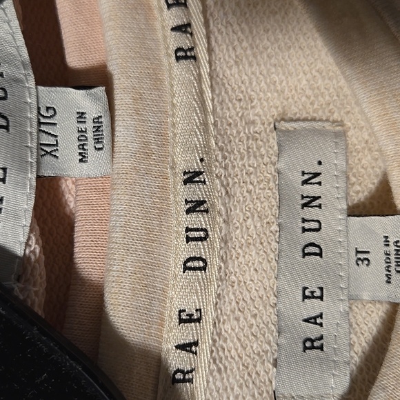 Rae Dunn Mama and Mini Sweatshirt Set Size Women's XL and Kids 3T - Picture 5 of 8